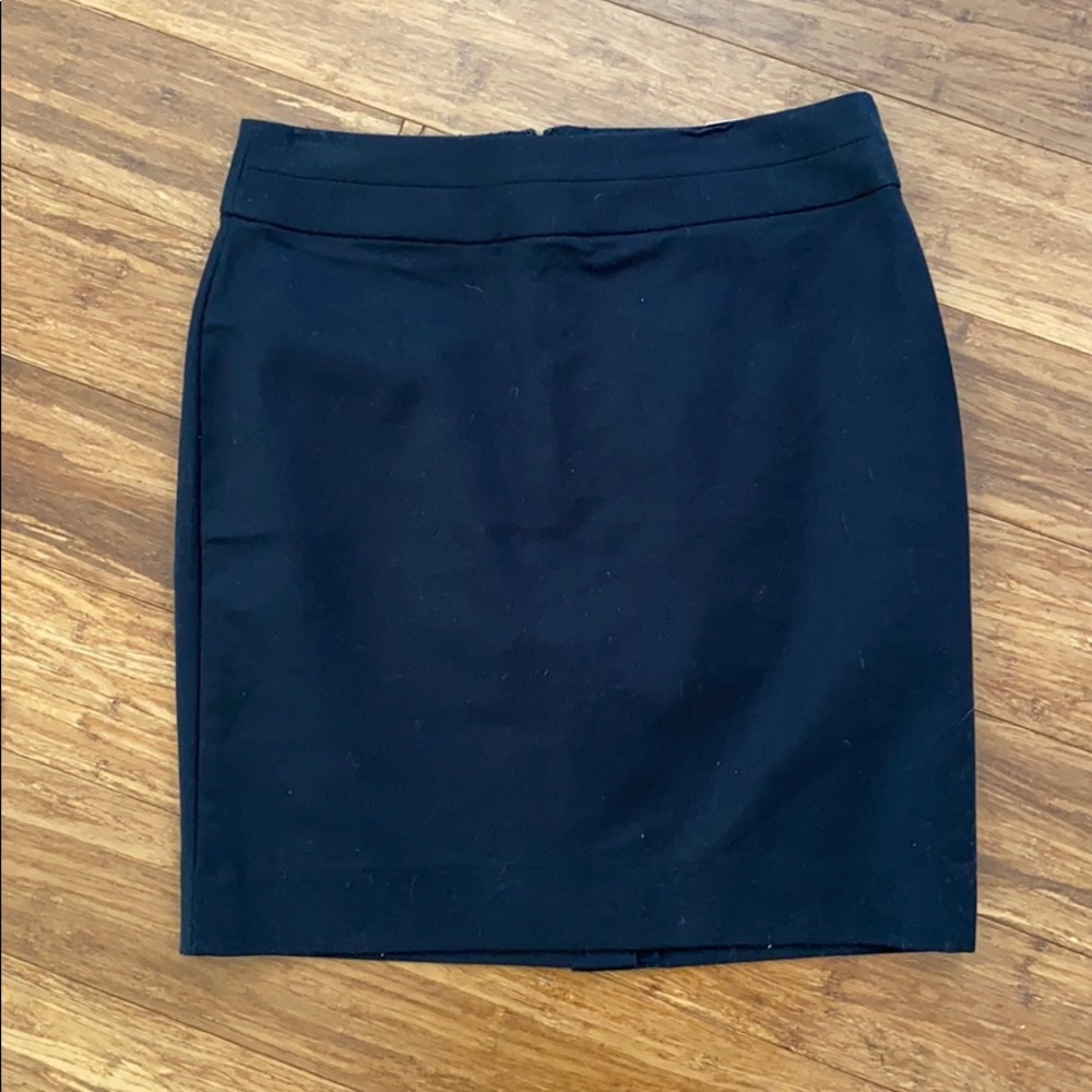 00P Black knee length skirt